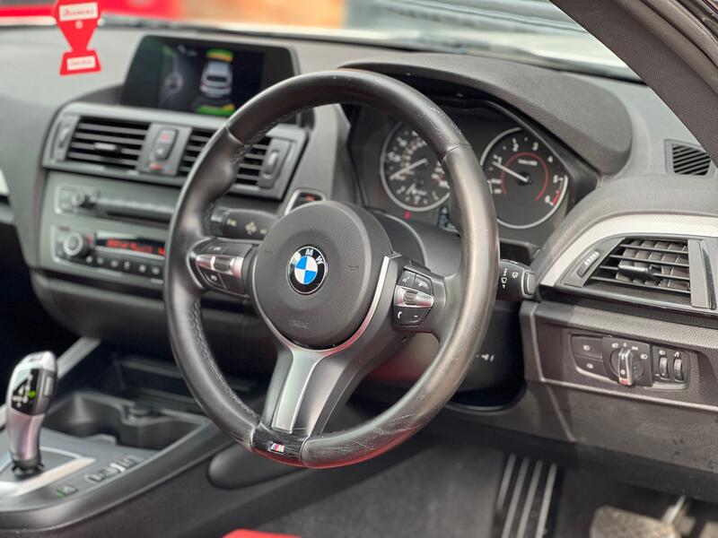 BMW 1 SERIES