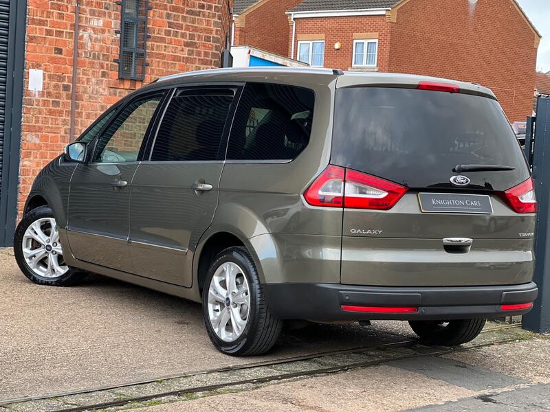 View FORD GALAXY 2.0 TDCi Titanium