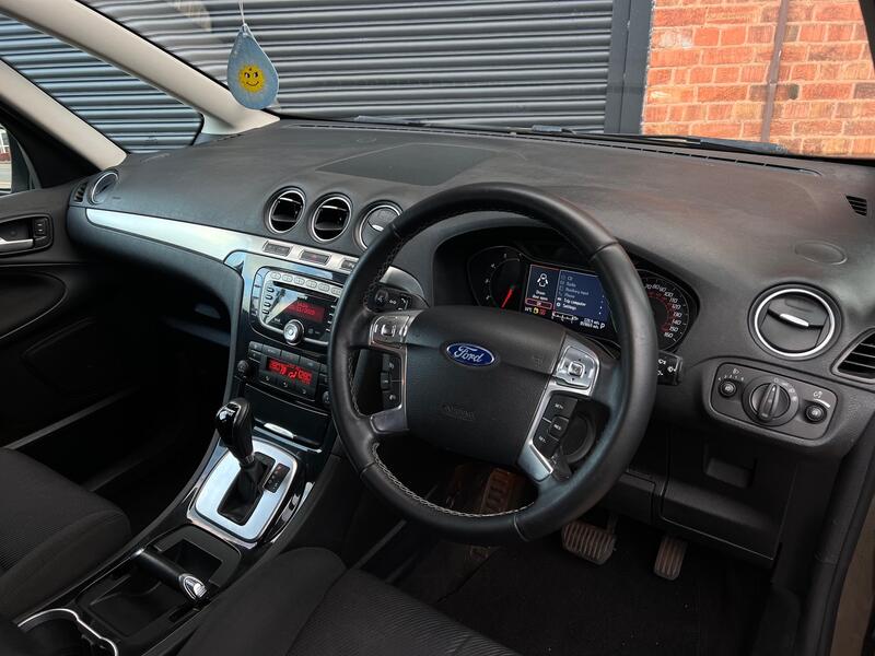 FORD GALAXY