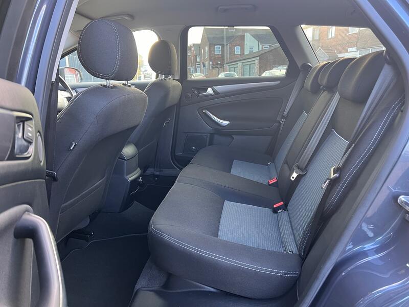 FORD MONDEO