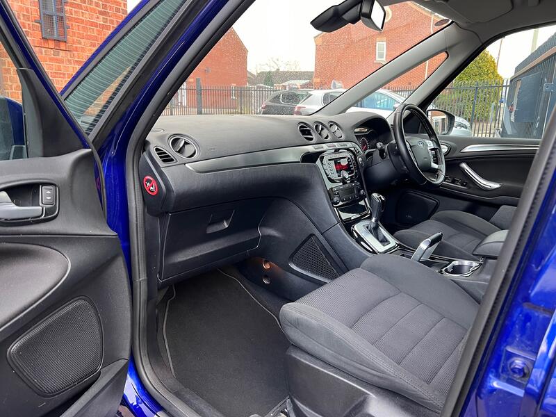 FORD GALAXY