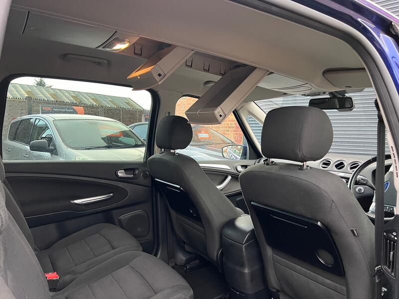FORD GALAXY