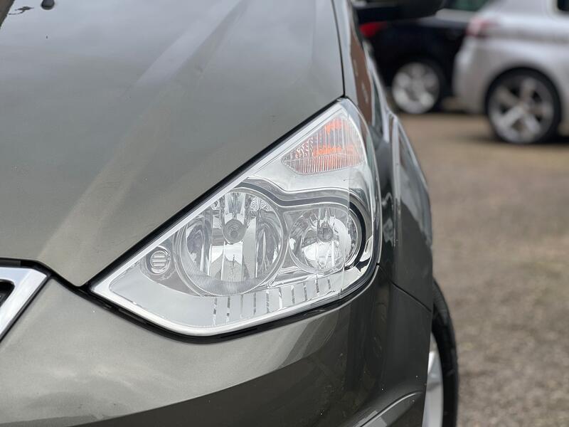 FORD GALAXY