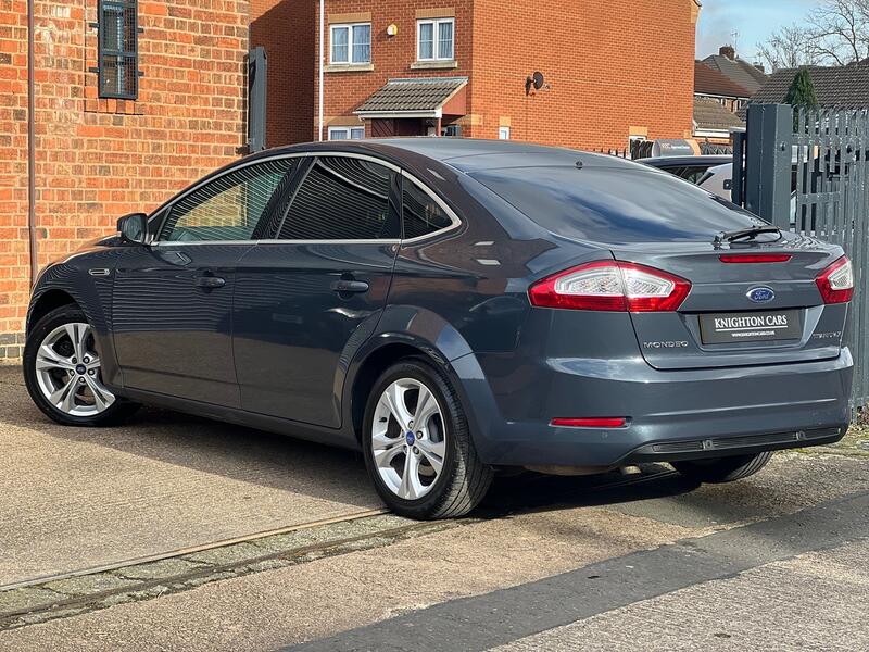 FORD MONDEO