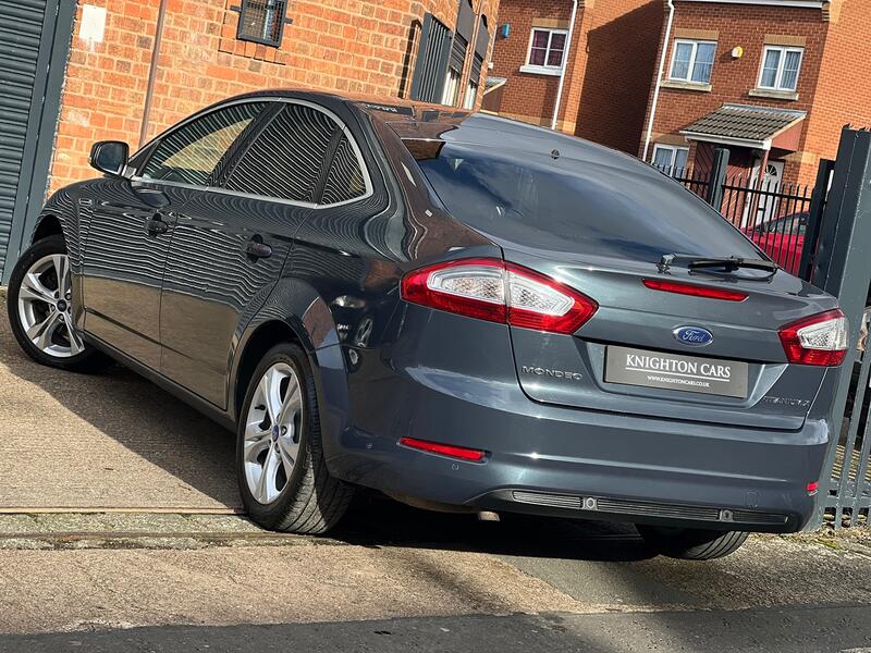 FORD MONDEO