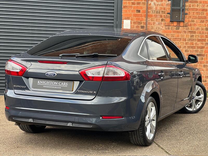 FORD MONDEO