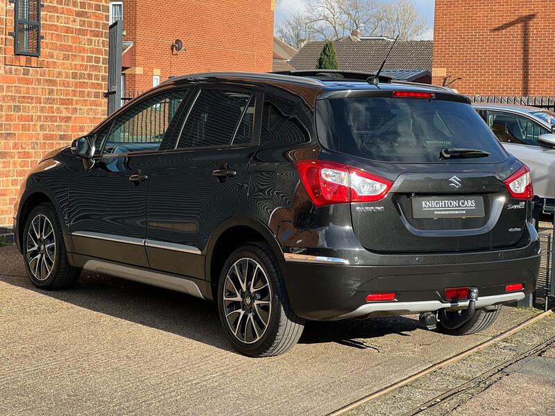 SUZUKI SX4 S-CROSS