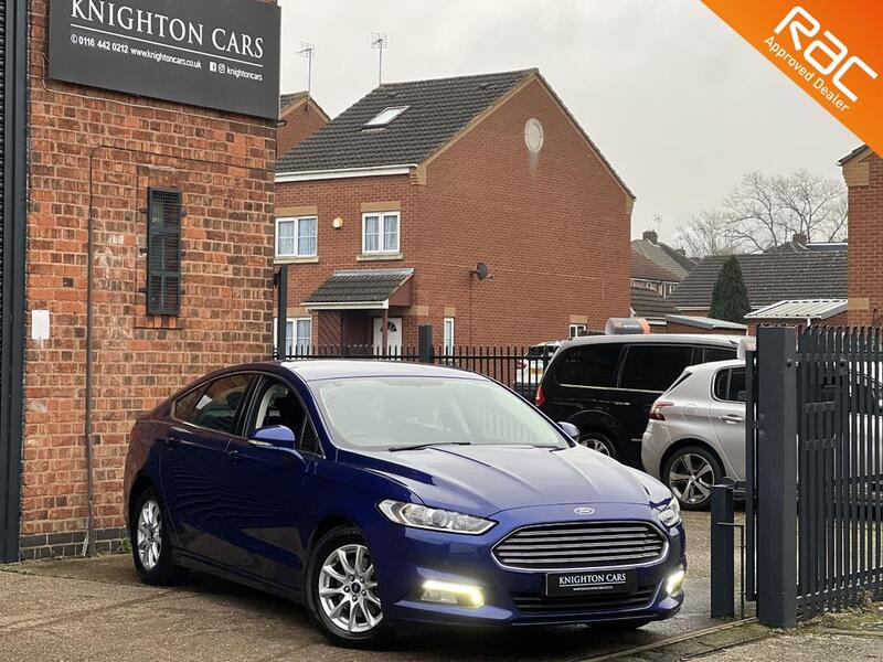 View FORD MONDEO 2.0 TDCi Zetec 