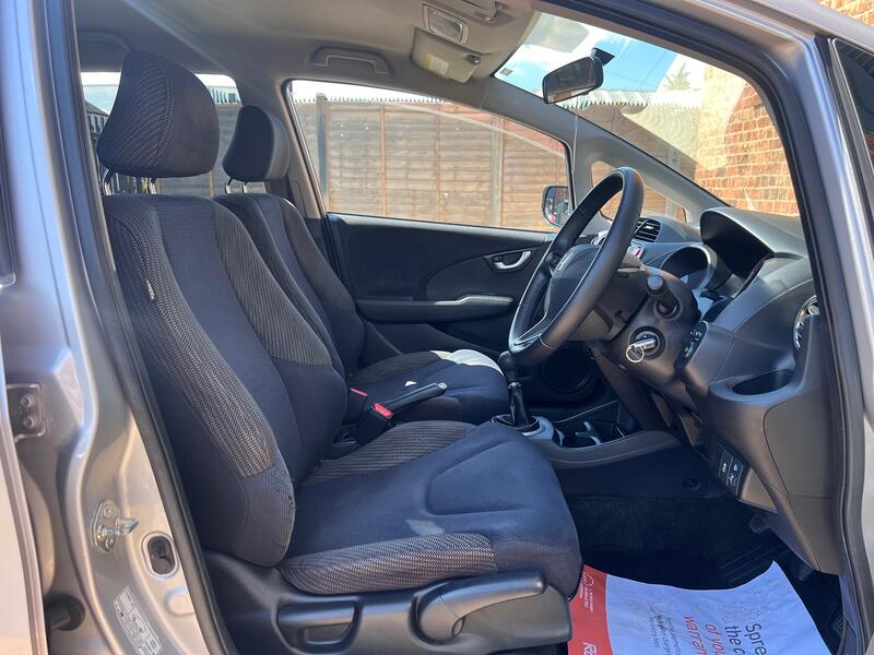 HONDA JAZZ