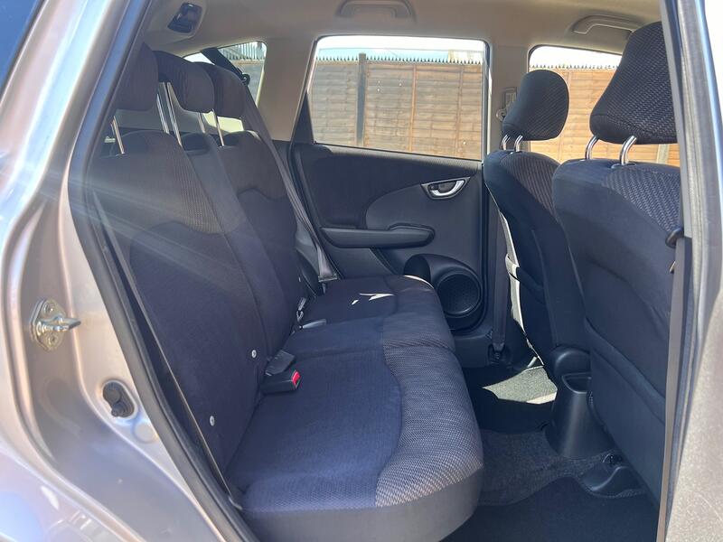HONDA JAZZ
