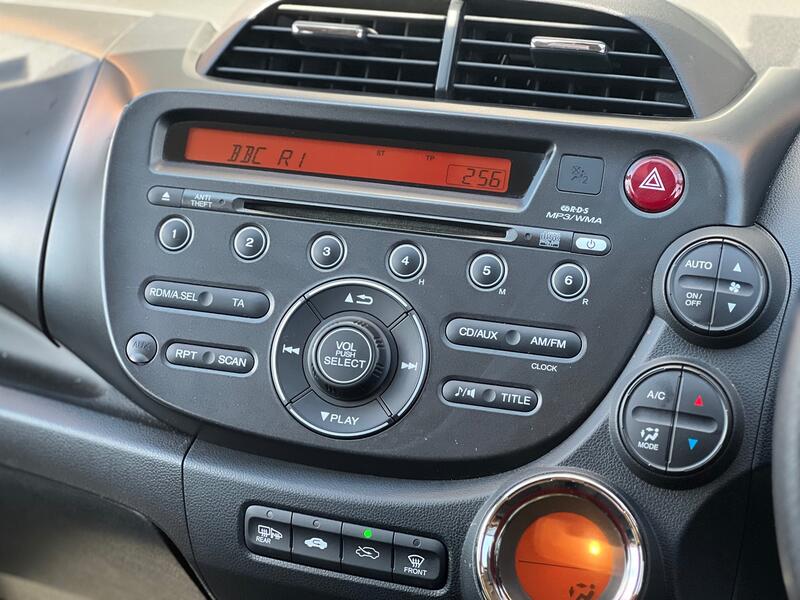 HONDA JAZZ