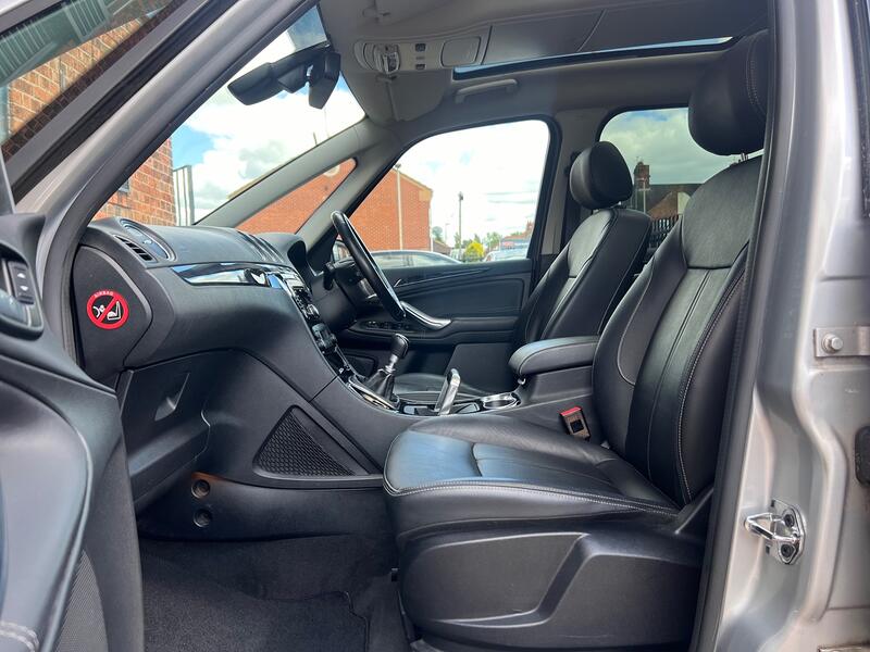 FORD GALAXY