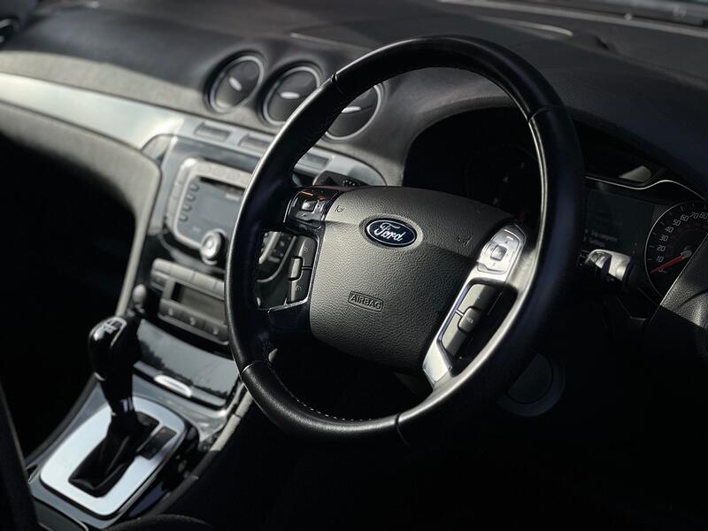 FORD GALAXY