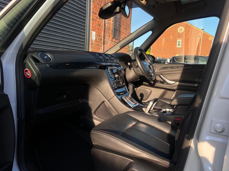 FORD GALAXY