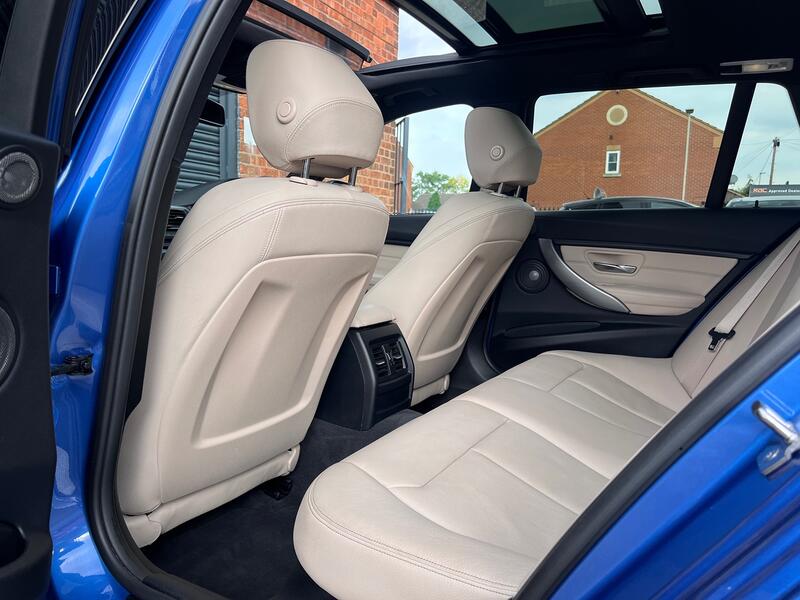 BMW 3 SERIES