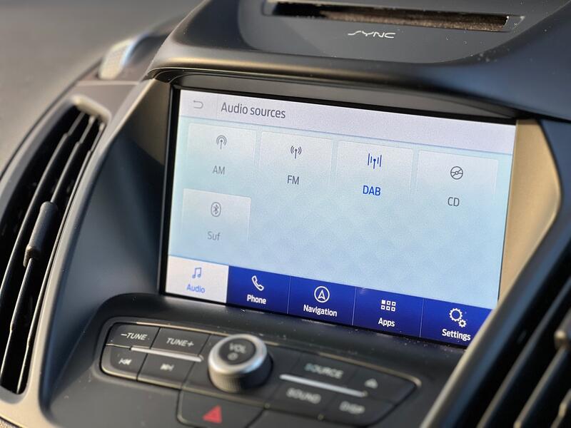 FORD KUGA