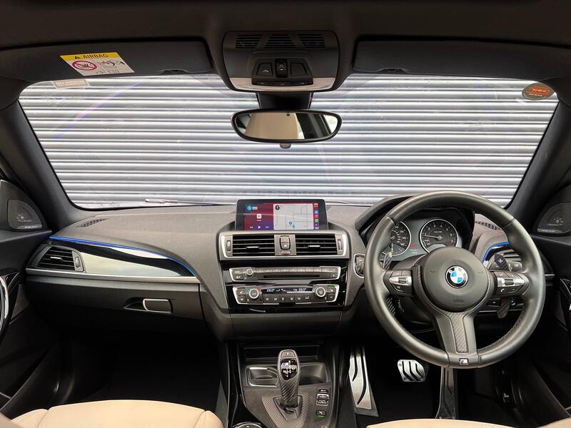 BMW 1 SERIES