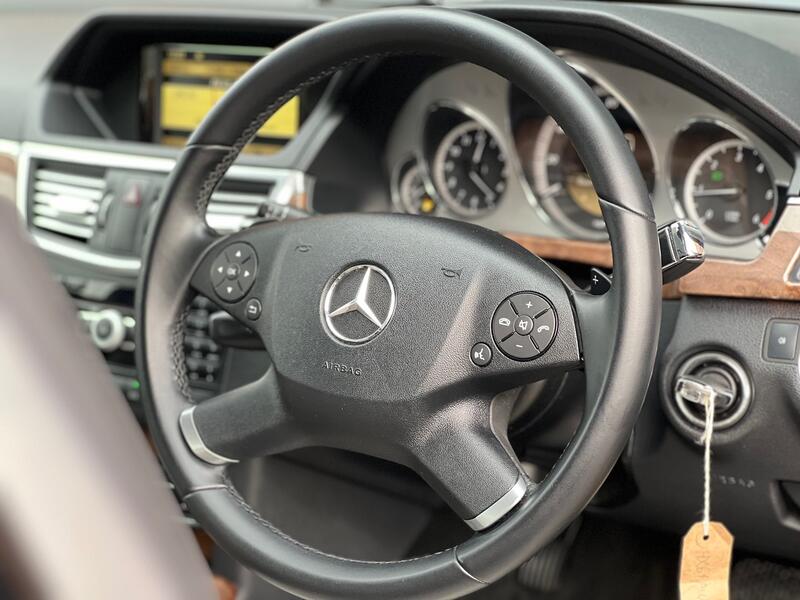 MERCEDES-BENZ E CLASS