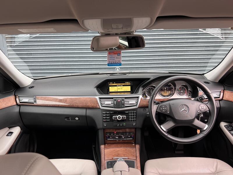 MERCEDES-BENZ E CLASS