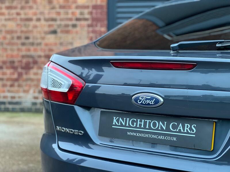 FORD MONDEO