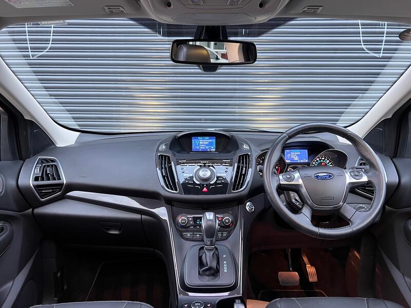 FORD KUGA