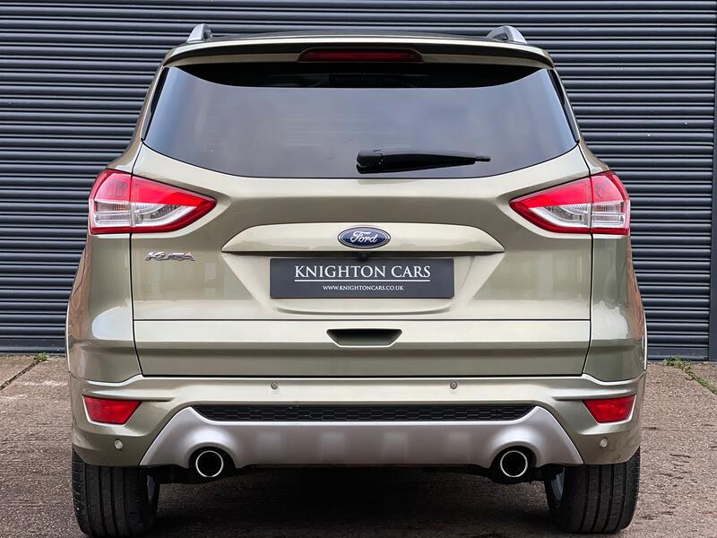 FORD KUGA