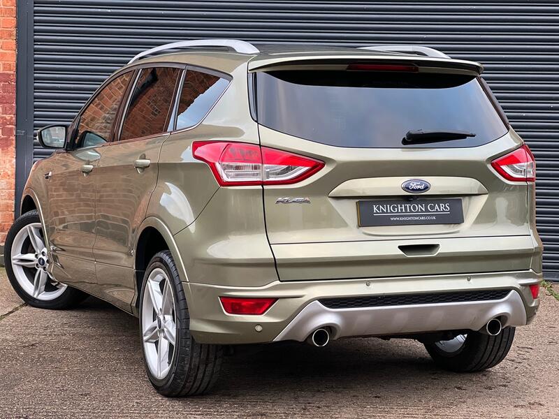 FORD KUGA