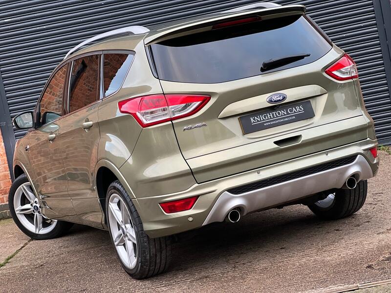 View FORD KUGA 2.0 TDCi Titanium X