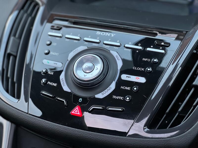 FORD KUGA