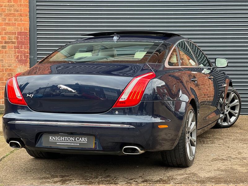 JAGUAR XJ