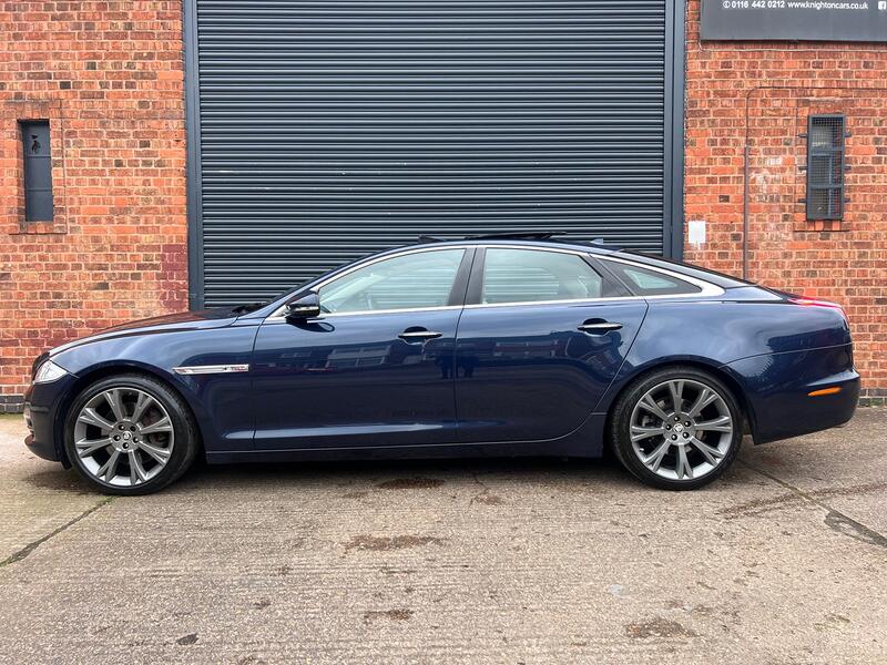 JAGUAR XJ