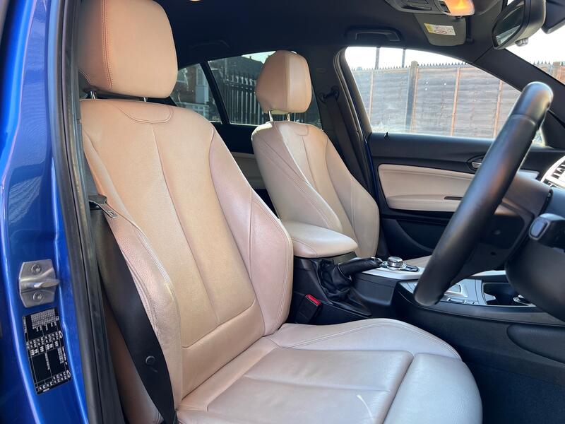 BMW 1 SERIES