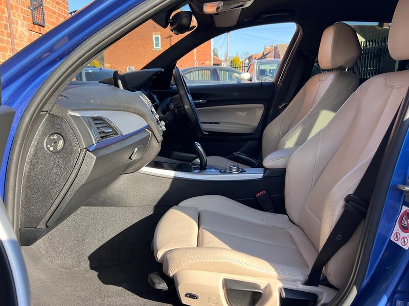 BMW 1 SERIES