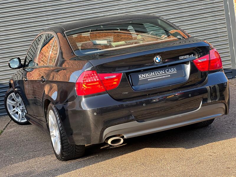 View BMW 3 SERIES 2.0 318d M Sport Saloon