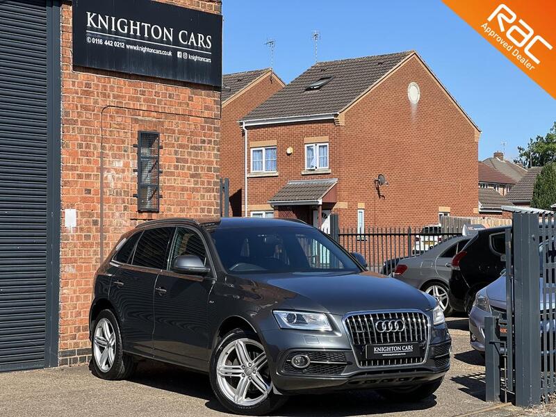 View AUDI Q5 2.0 TDI S line Plus