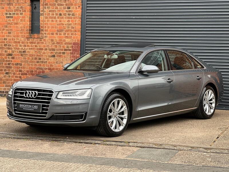 AUDI A8