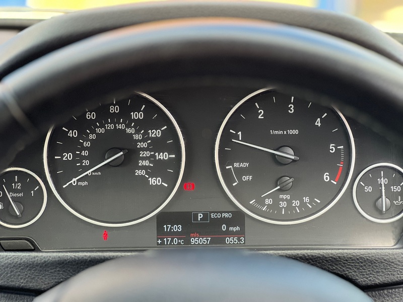 BMW 3 SERIES