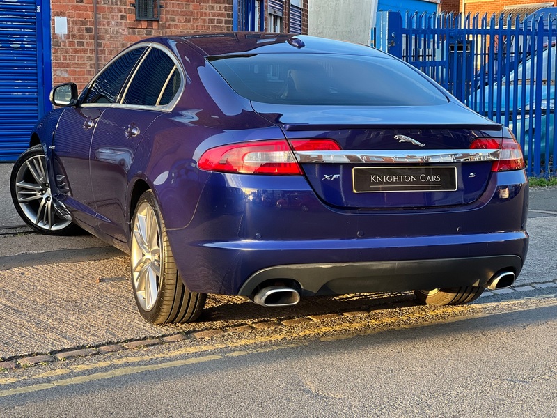 JAGUAR XF