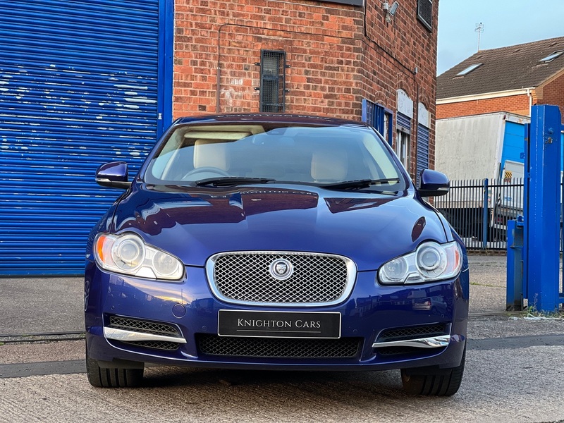 JAGUAR XF