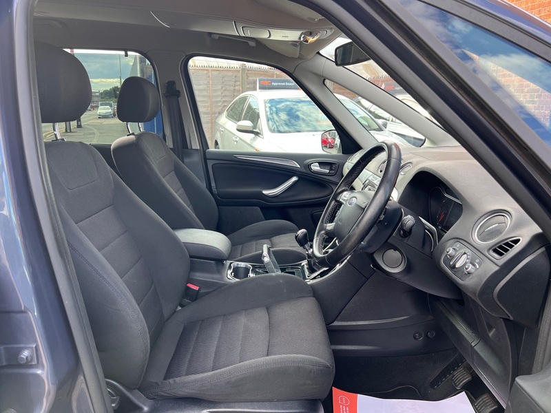 FORD GALAXY