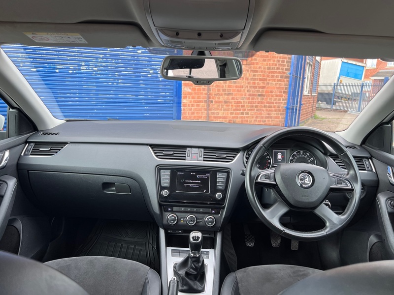 SKODA OCTAVIA