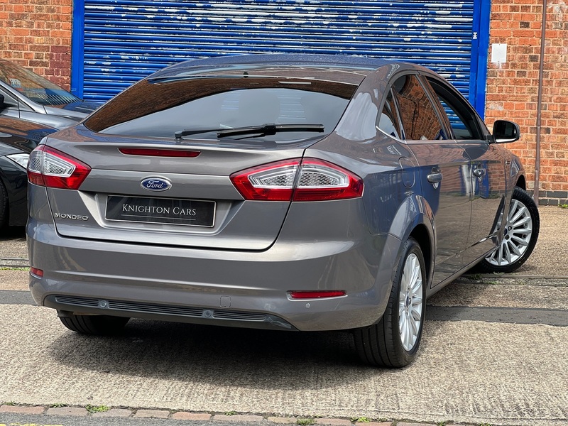 FORD MONDEO