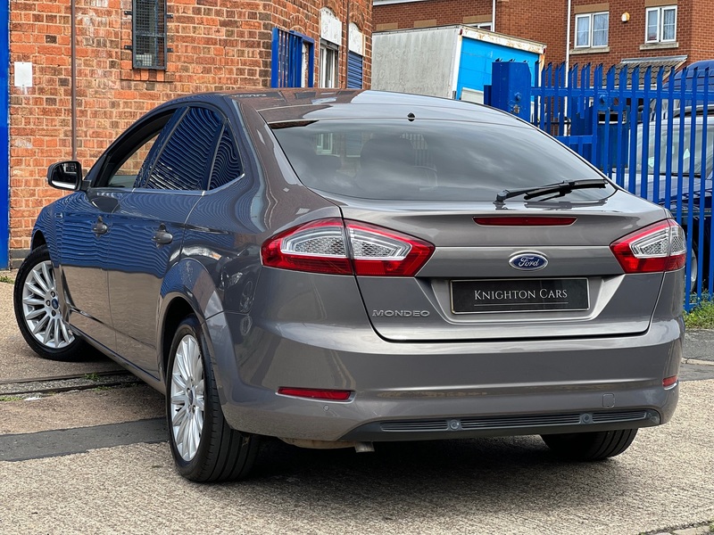 FORD MONDEO