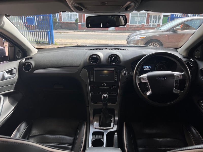 FORD MONDEO