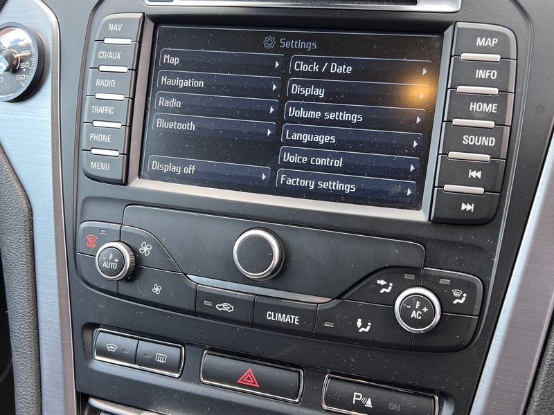 FORD MONDEO