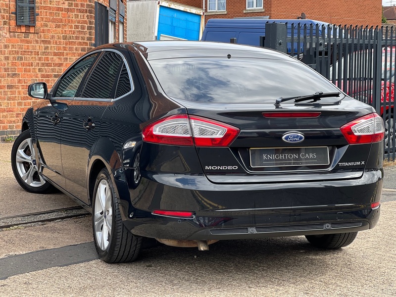 FORD MONDEO