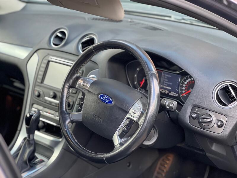 FORD MONDEO